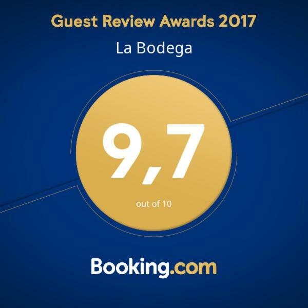 La Bodega Guest House Los Llanillos Екстериор снимка